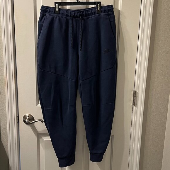 Nike - Nike Tech Jogger / Size Large - Picture 1 of 8